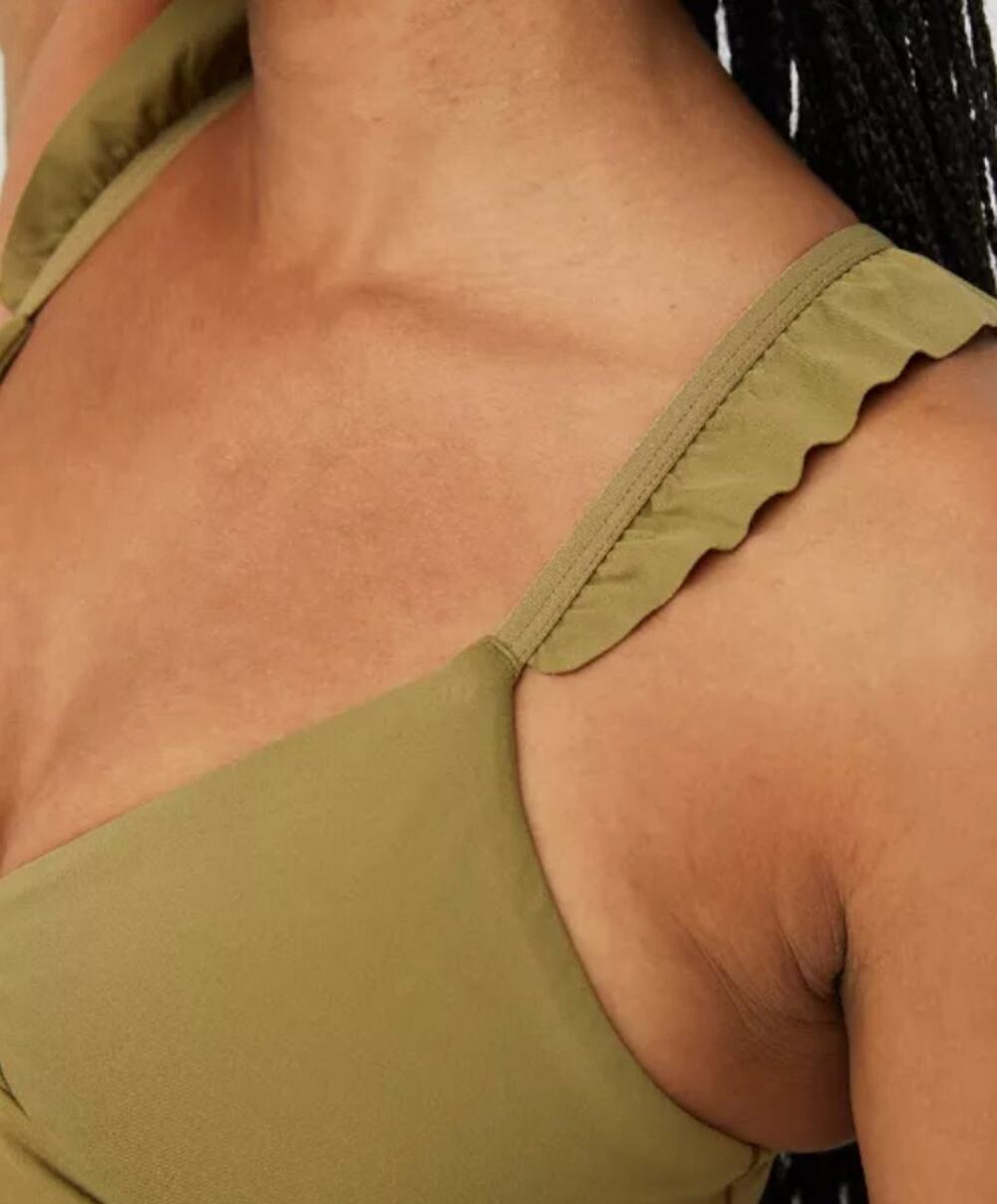 $40 OFFLINE By Aerie Real Me Xtra Ruffle Sports Bra S NWT